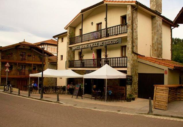 Hotel Valle De Turtzioz מראה חיצוני תמונה